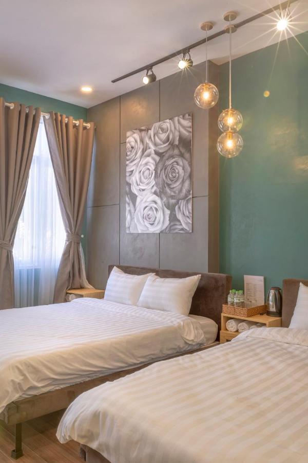 Seven A Hotel Dalat Luaran gambar